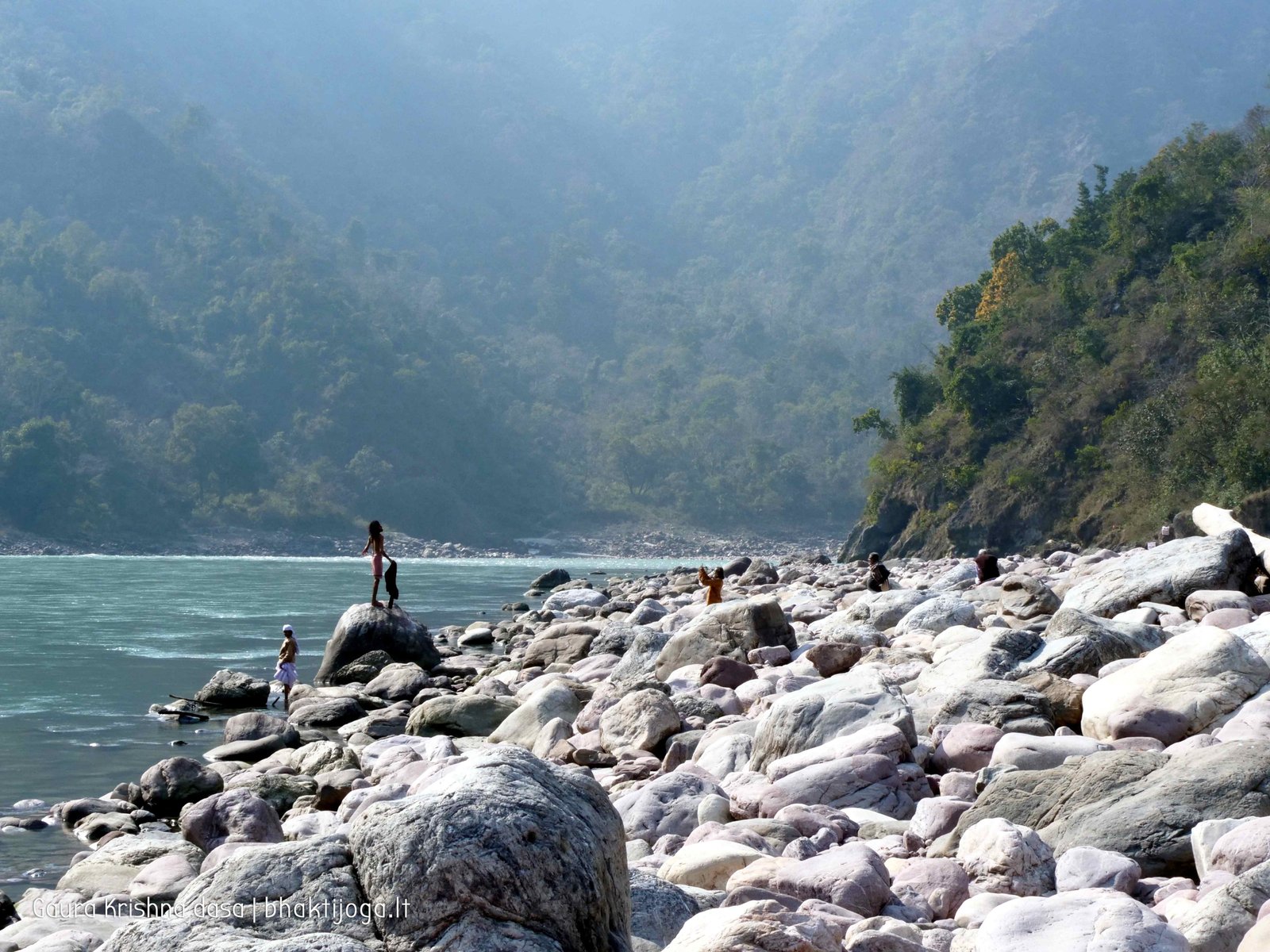60 ganga rishikesh 2020.02.19 20