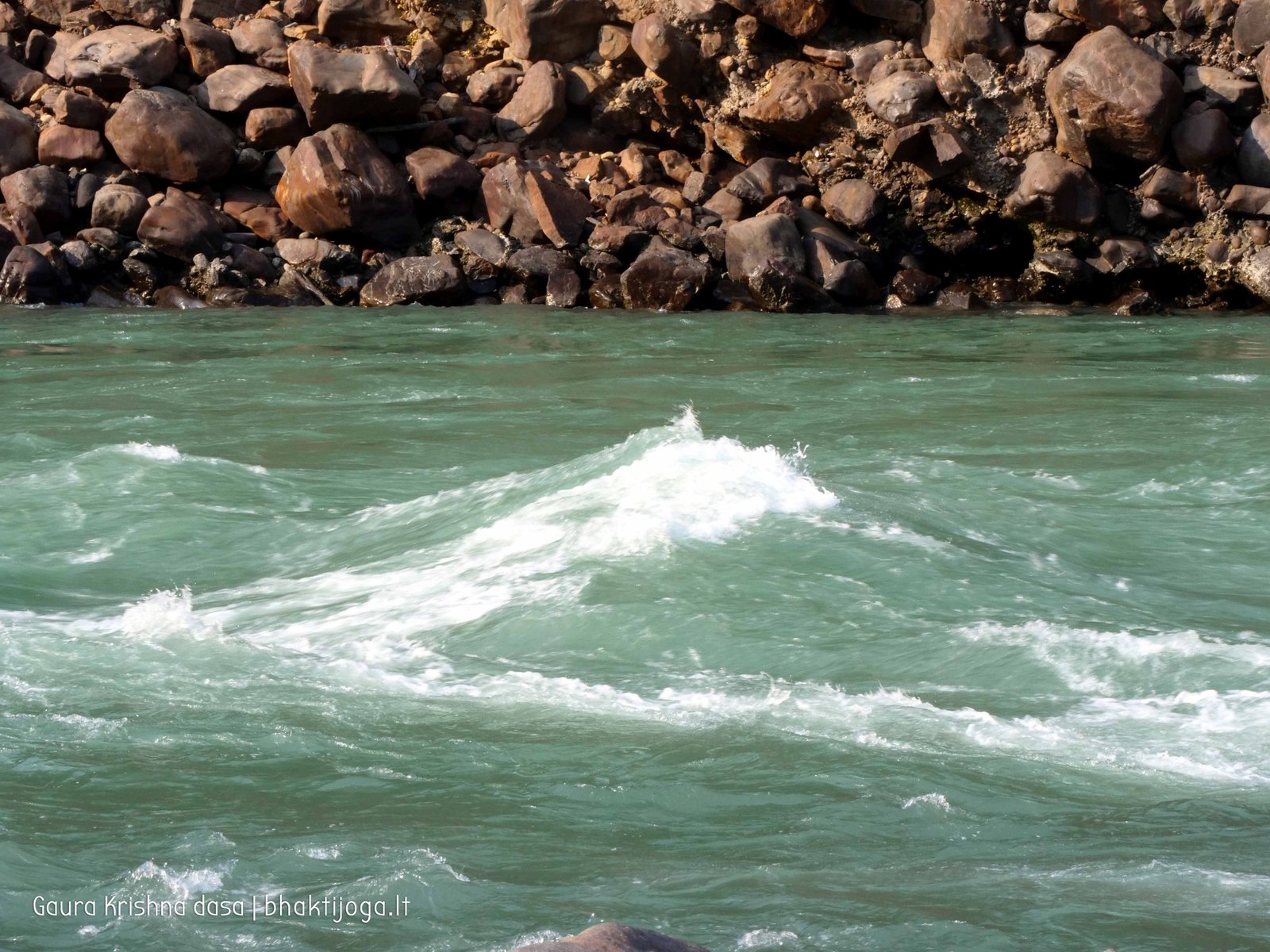 72 ganga rishikesh 2020.02.19 20