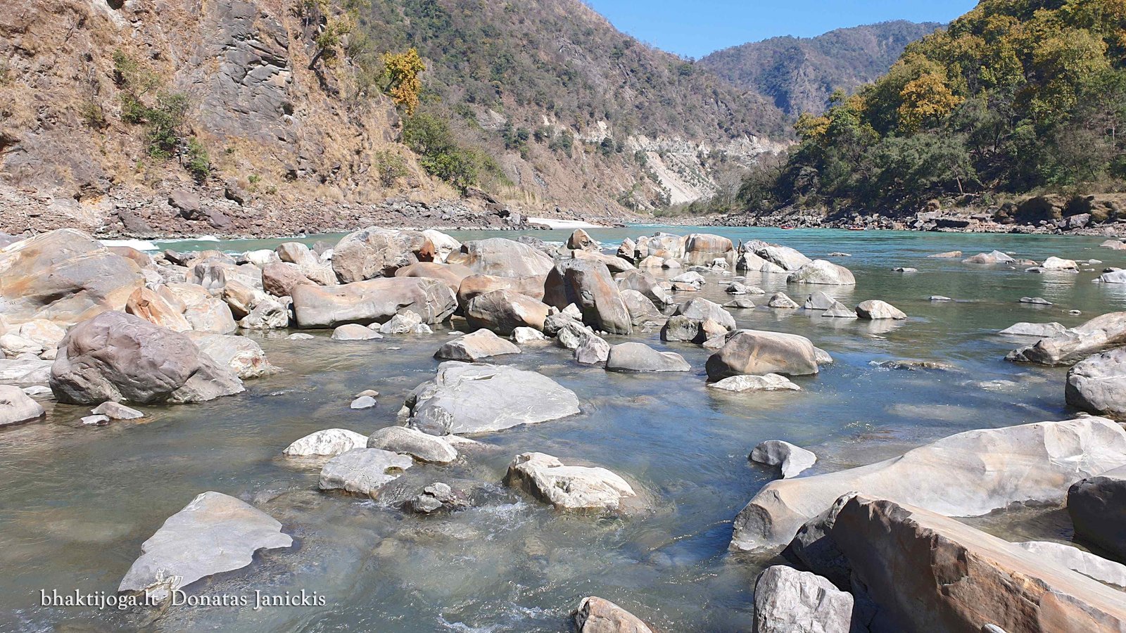 97 ganga rishikesh 2023 02 25