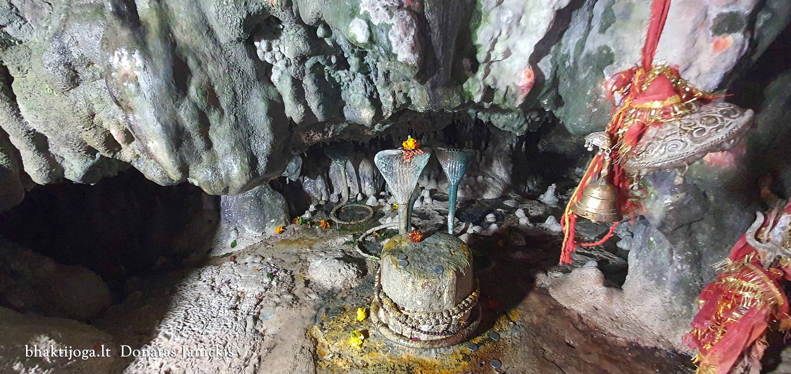 8 shiva lingam sahastra dhara 2023 02 24