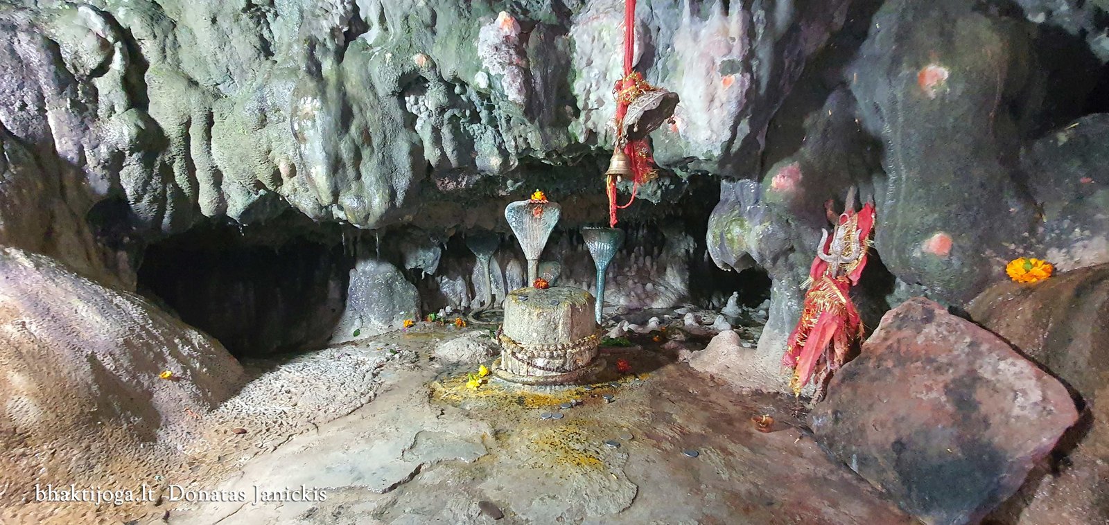 9 shiva lingam sahastra dhara 2023 02 24
