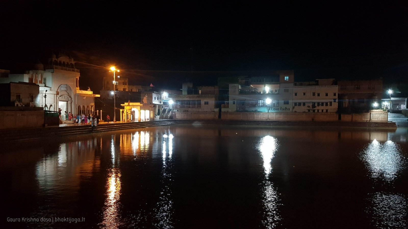 13 nighttime radha kunda 2019 11 28