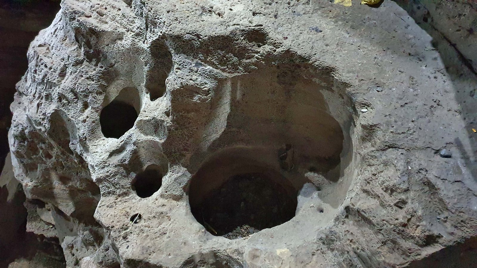 27 gupteshwara cave pokhara nepal 2023 12 30