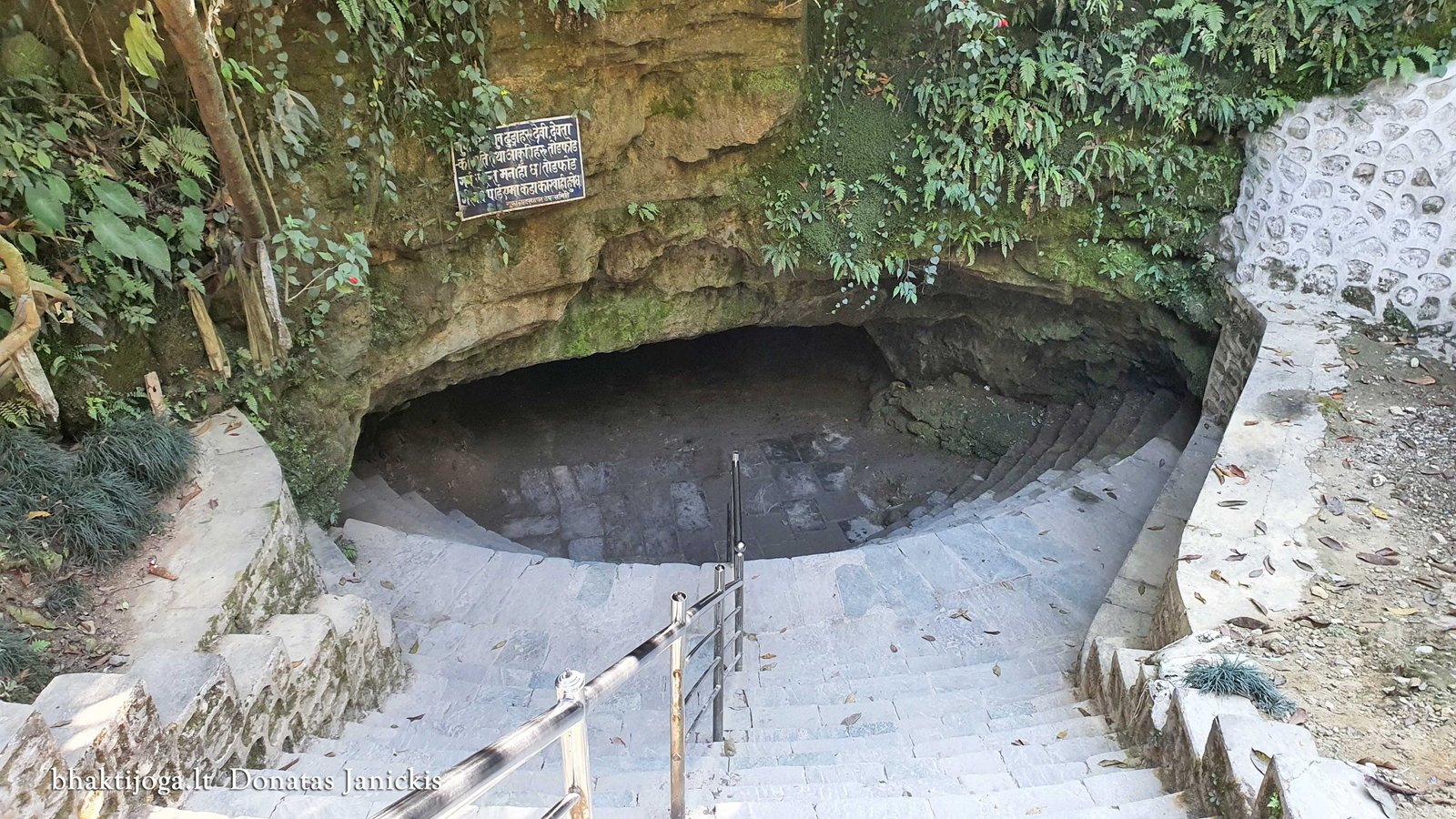 29 mahendra cave pokhara 2024 01 01